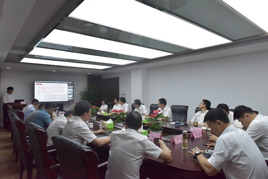 8be373b3e4a488b07ce42569133c68c.jpg 8be373b3e4a488b07ce42569133c68c.jpg